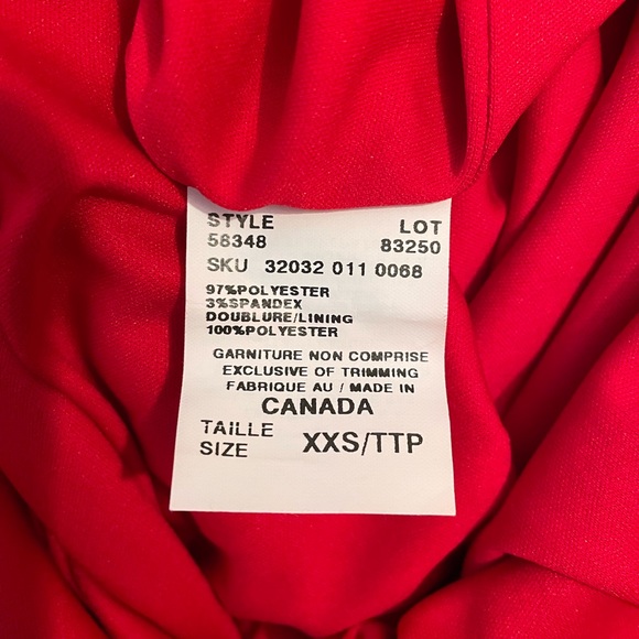 LE Chateau Red Halter Style Prom Dress / Evening Gown, Size XXS - Picture 5 of 5